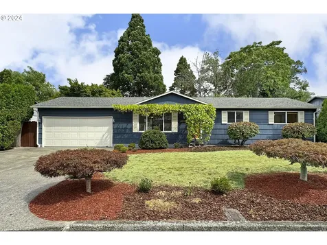 17813 Se Mill Street Portland OR 97233