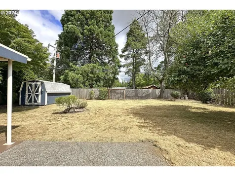 17813 Se Mill Street Portland OR 97233
