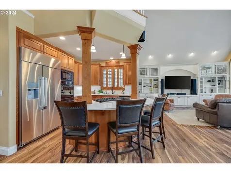26349 S Highway 170 Canby OR 97013