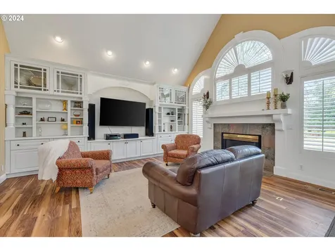 26349 S Highway 170 Canby OR 97013