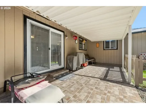 2588 Roberts Road Medford OR 97504