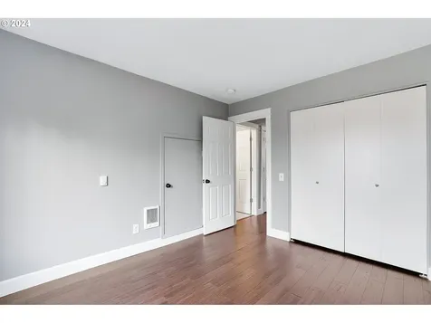 145 NE 75th Avenue Hillsboro OR 97124