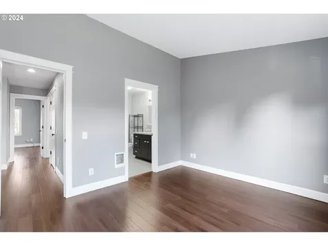 145 NE 75th Avenue Hillsboro OR 97124