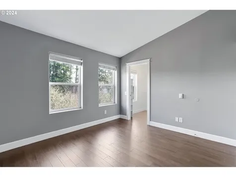 145 NE 75th Avenue Hillsboro OR 97124