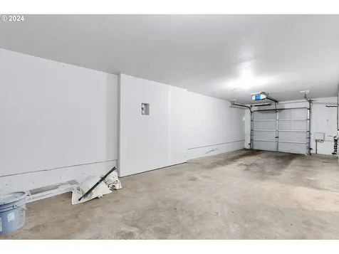 145 NE 75th Avenue Hillsboro OR 97124