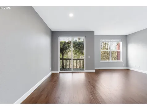 145 NE 75th Avenue Hillsboro OR 97124