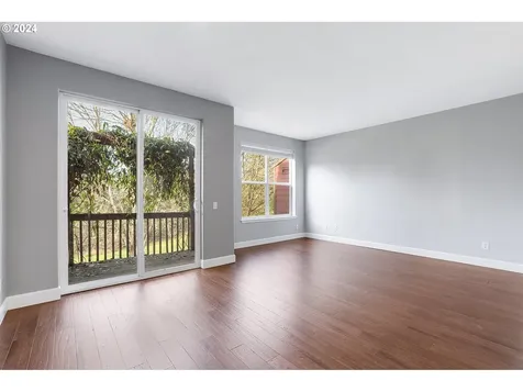 145 NE 75th Avenue Hillsboro OR 97124