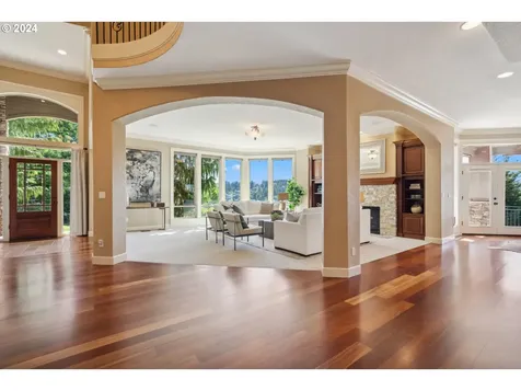 14045 Se Tarnahan Court Happy Valley OR 97086