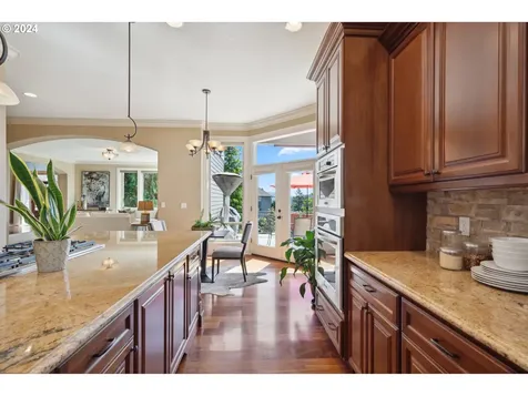 14045 Se Tarnahan Court Happy Valley OR 97086