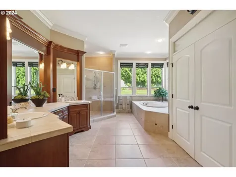 14045 Se Tarnahan Court Happy Valley OR 97086