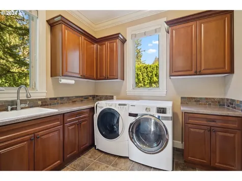 14045 Se Tarnahan Court Happy Valley OR 97086
