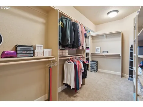 14045 Se Tarnahan Court Happy Valley OR 97086