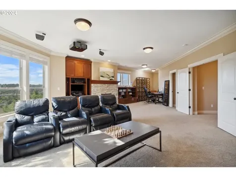 14045 Se Tarnahan Court Happy Valley OR 97086
