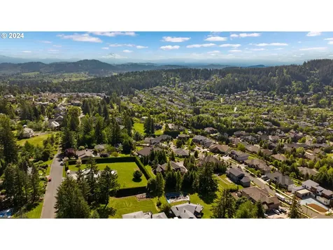 14045 Se Tarnahan Court Happy Valley OR 97086