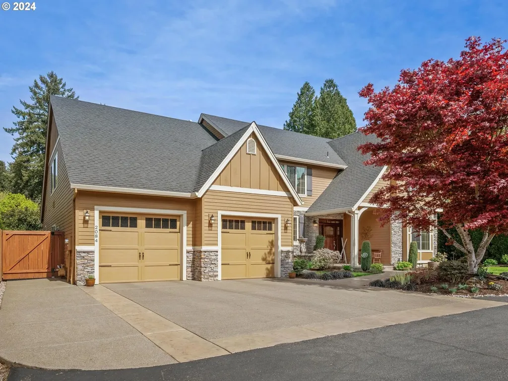 2084 N Walnut Street Canby OR 97013