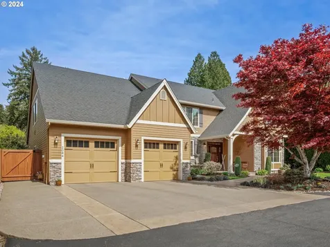 2084 N Walnut Street Canby OR 97013