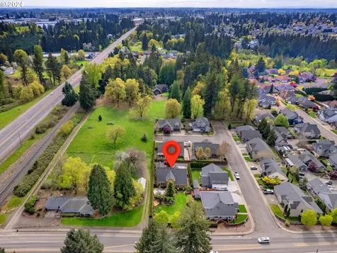 2084 N Walnut Street Canby OR 97013