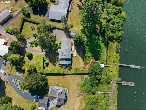 92992 Labeck Road Astoria OR 97103