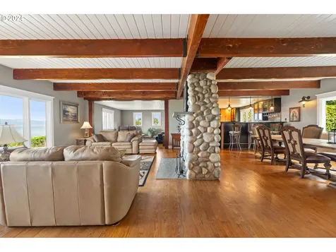 92992 Labeck Road Astoria OR 97103
