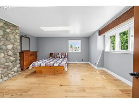 92992 Labeck Road Astoria OR 97103