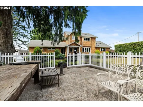 92992 Labeck Road Astoria OR 97103