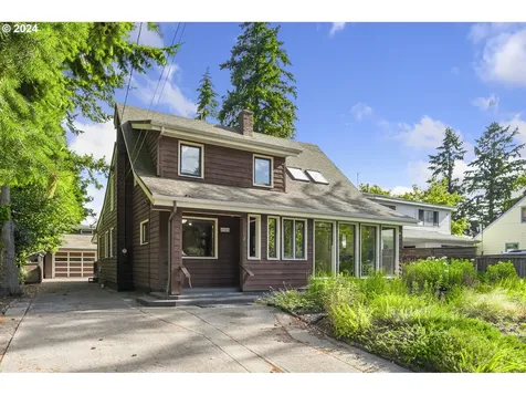 4305 Ne Failing Street Portland OR 97213