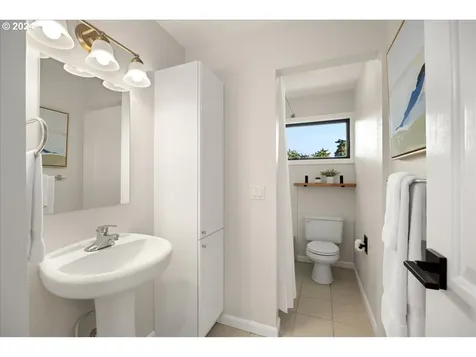 17070 Se Hagen Road Happy Valley OR 97086