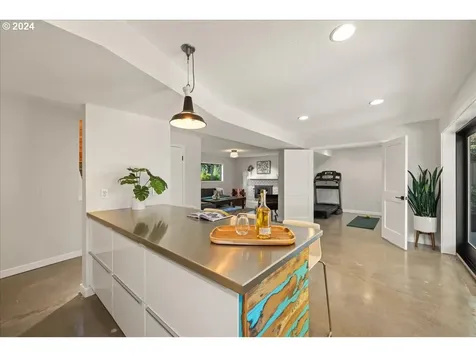17070 Se Hagen Road Happy Valley OR 97086