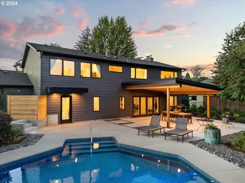 17070 Se Hagen Road Happy Valley OR 97086