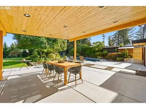 17070 Se Hagen Road Happy Valley OR 97086