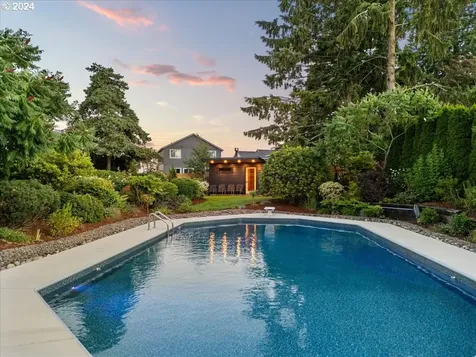 17070 Se Hagen Road Happy Valley OR 97086
