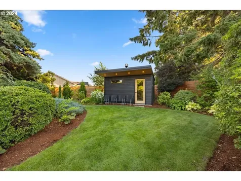 17070 Se Hagen Road Happy Valley OR 97086