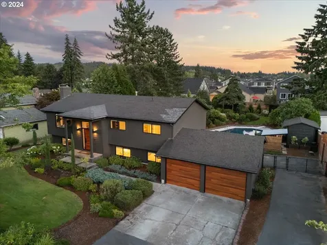 17070 Se Hagen Road Happy Valley OR 97086