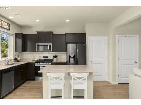 17078 Se Cuyahoga Way Happy Valley OR 97086