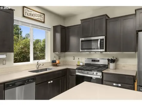 17078 Se Cuyahoga Way Happy Valley OR 97086