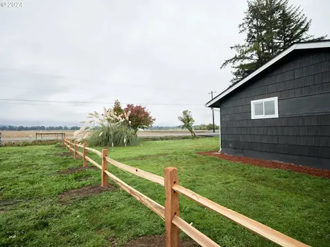 101 S Burke Road Woodland WA 98674