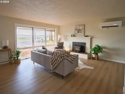 101 S Burke Road Woodland WA 98674
