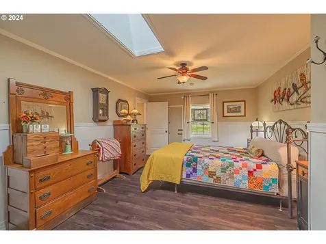 96601 Larson Lane North Bend OR 97459