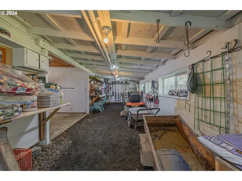 96601 Larson Lane North Bend OR 97459