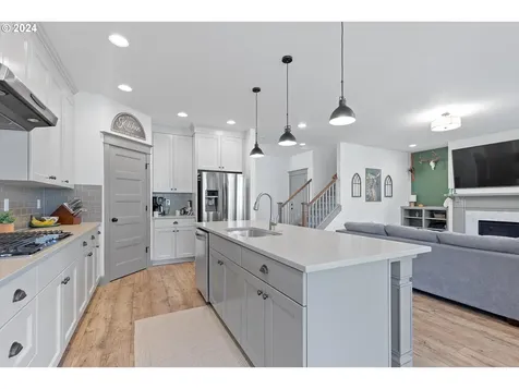 19309 Windmill Drive Oregon City OR 97045