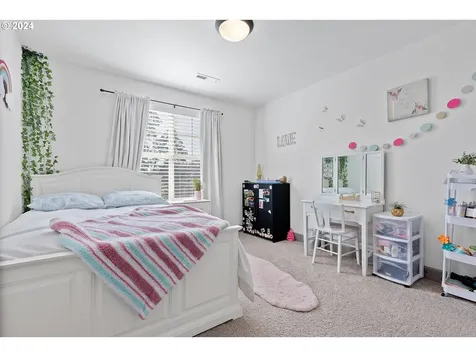 19309 Windmill Drive Oregon City OR 97045