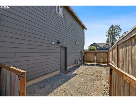 19309 Windmill Drive Oregon City OR 97045
