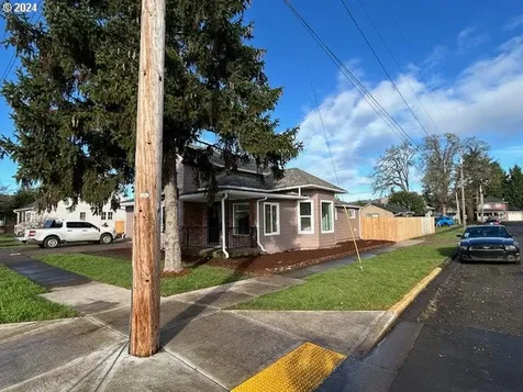515 E Franklin Street Newberg OR 97132