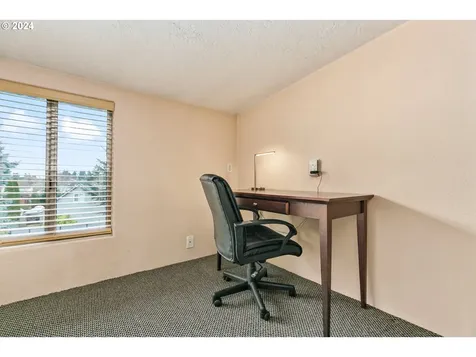 207 Nw 99th Street Vancouver WA 98665