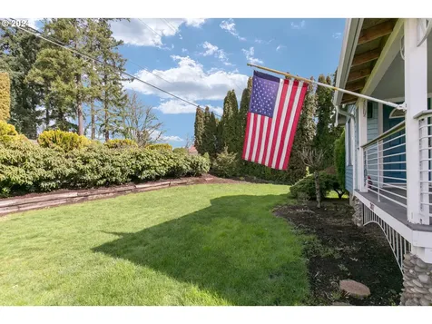 207 Nw 99th Street Vancouver WA 98665