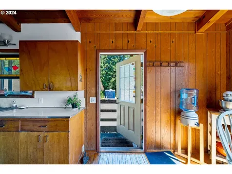 35990 13th Street Nehalem OR 97131