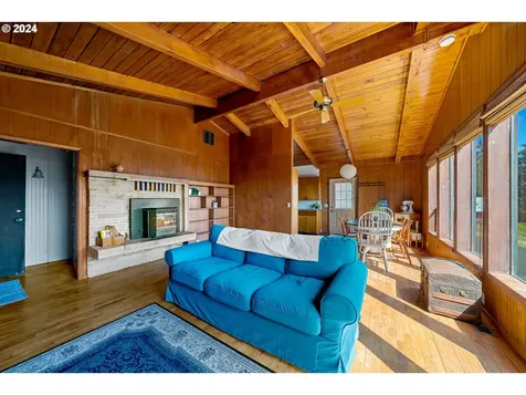 35990 13th Street Nehalem OR 97131