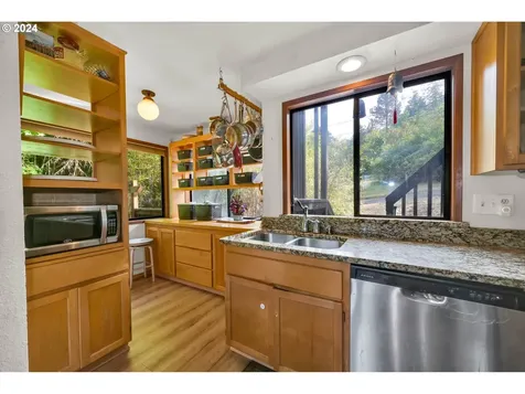 2971 Ingalls Way Eugene OR 97405