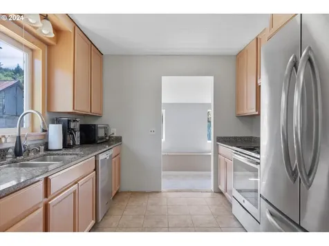 70546 Fern Hill Road Rainier OR 97048