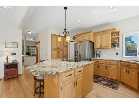675 NE 21st Avenue Canby OR 97013